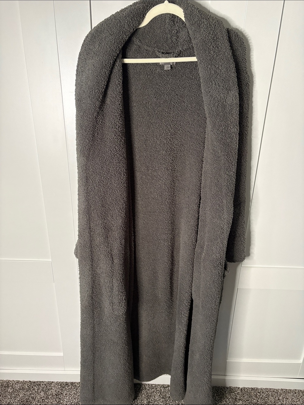 Bearfoot Dreams Cozychic Robe - Picture 8 of 9